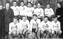 Una formazione del Petrarca Basket sul campo all'aperto del Tre Pini. Anni 50 (Laura Calore)